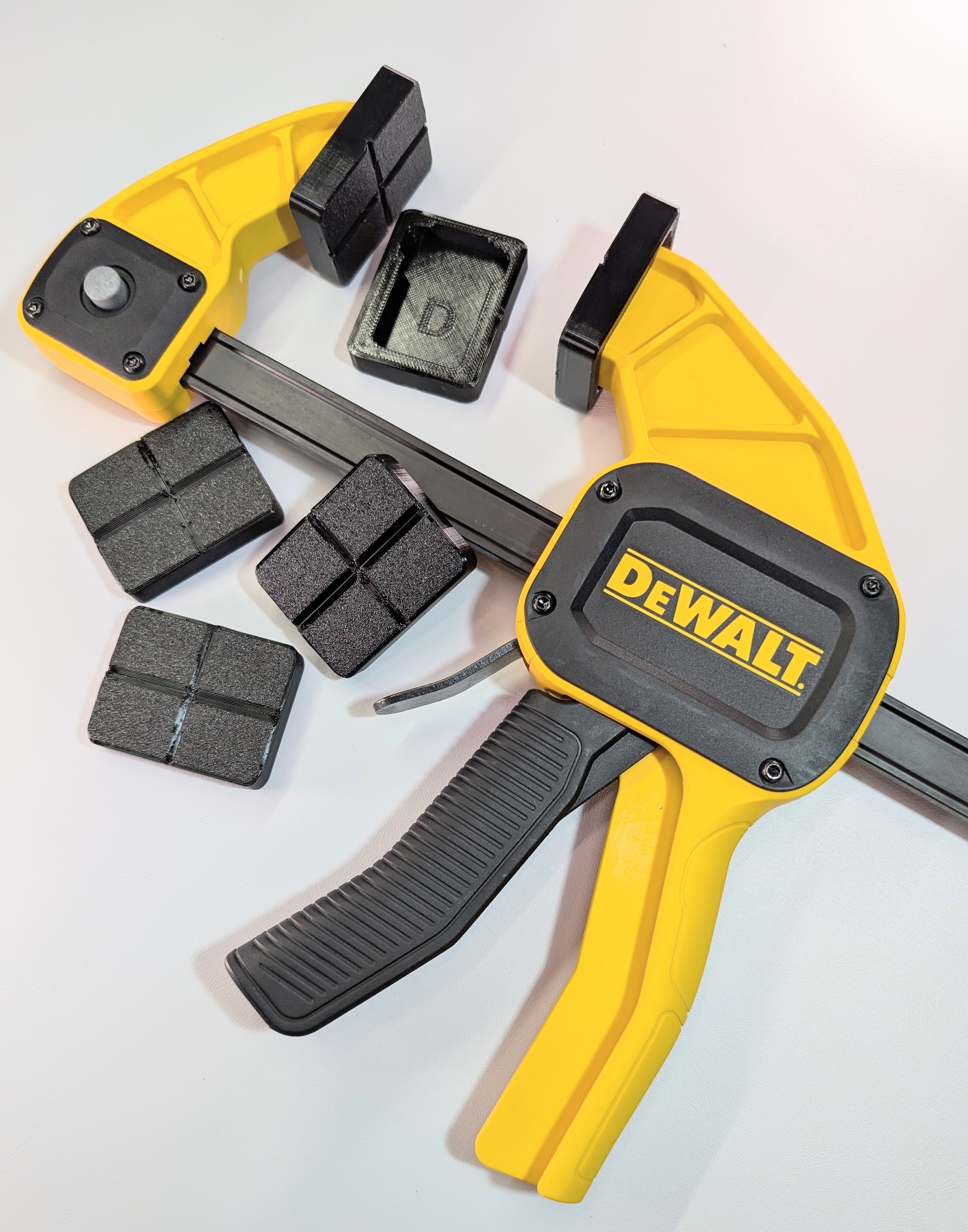 Replacement Grip Jaw Pads for DeWalt Large 300 lb Trigger/Bar Clamps (pack of 6) USA