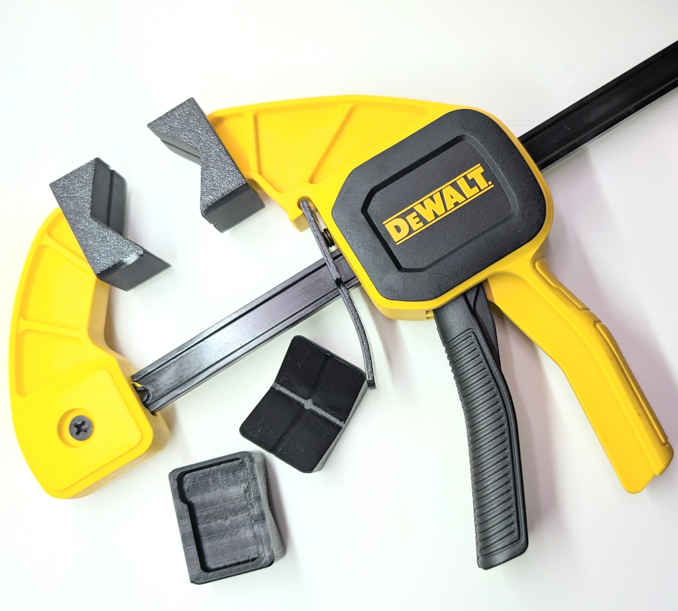Trigger Clamp Pipe Grip Jaw Pads for DeWalt Medium Duty 100lb Bar Clamps - 4 Pack